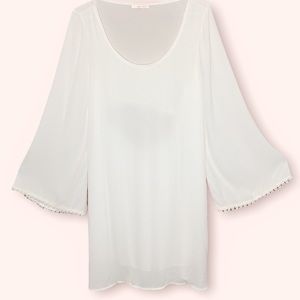 Off-White/Ivory Mini Dress w/ Long-Sleeves (bell) & Thin Lace Trim